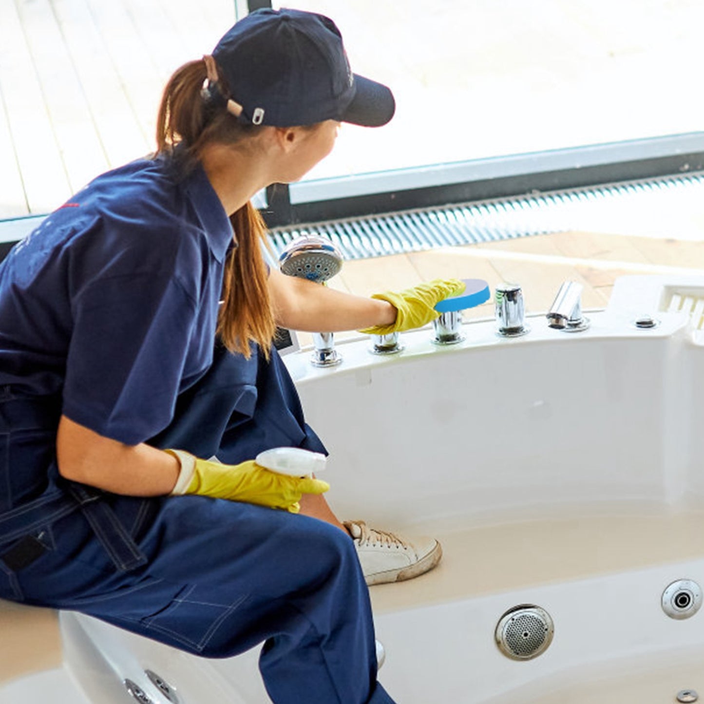 Electric Spin Scrubber – Cordless Rechargeable Cleaning Brush for Bathroom & Kitchen